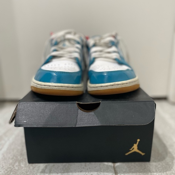Jordan 1 Low Barcelona - Picture 7 of 9